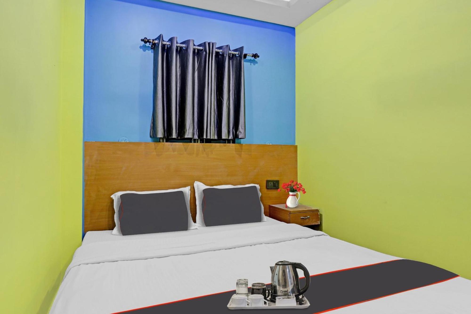 Hotel O Garchuk Market Formerly Trendz Stay Guwahati Exteriör bild