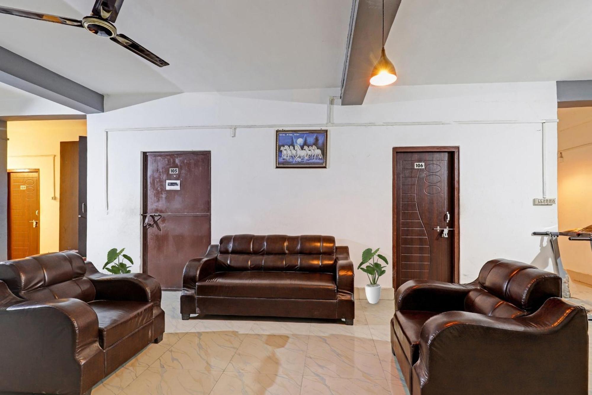 Hotel O Garchuk Market Formerly Trendz Stay Guwahati Exteriör bild