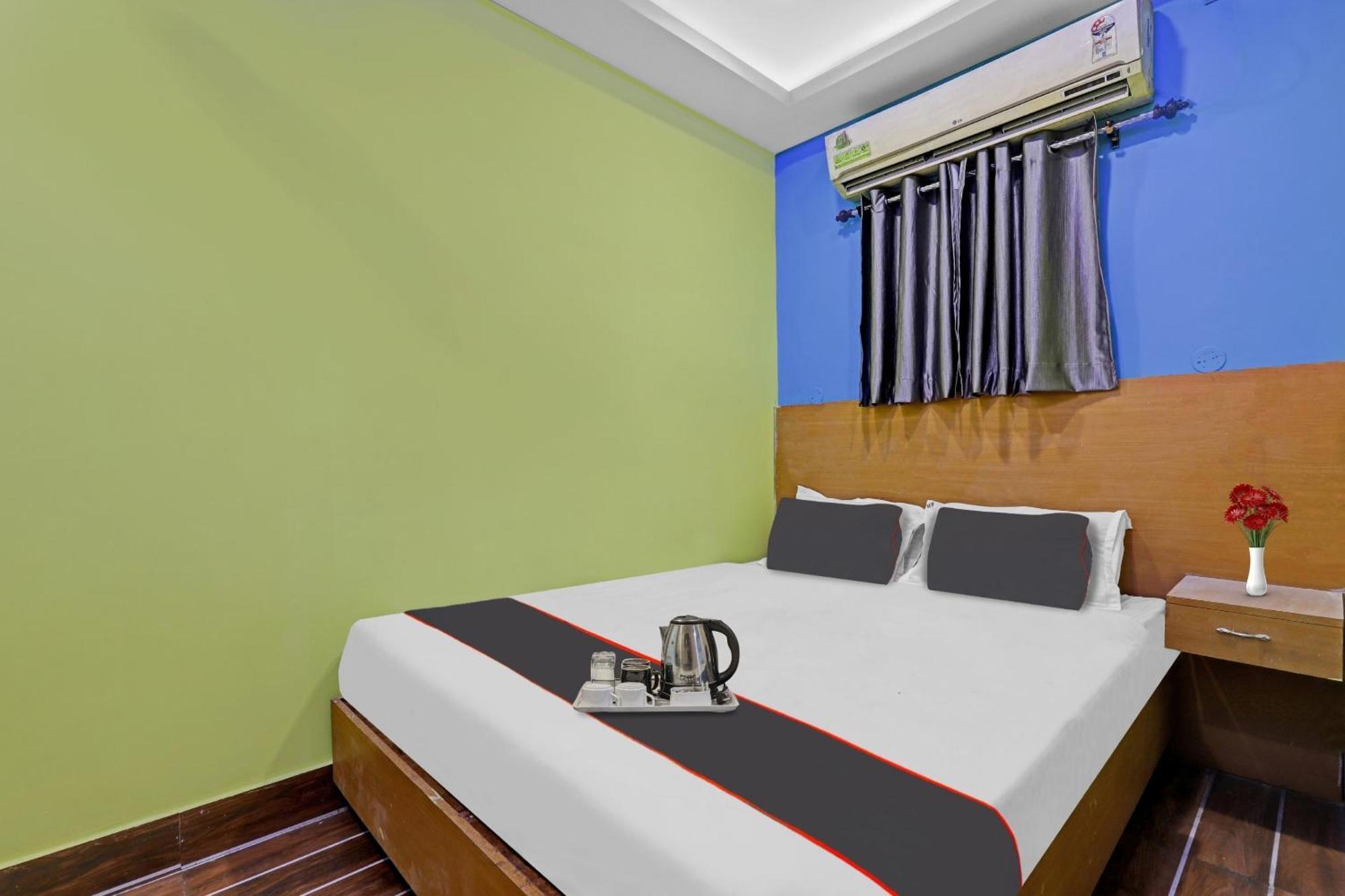 Hotel O Garchuk Market Formerly Trendz Stay Guwahati Exteriör bild